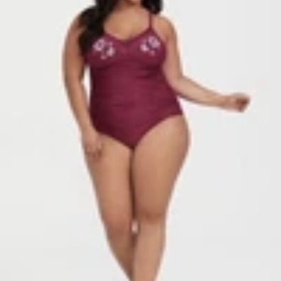 Torrid Burgundy Embroidered Ruched One-Piece Swimsuit – Size 0 (L) - Picture 3 of 16
